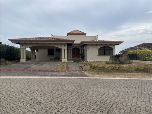 Casa de luxo - Guácima, Cantón de Alajuela