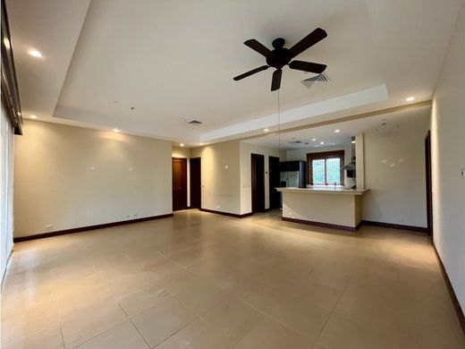 Piso / Apartamento en Carrillo, Hojancha