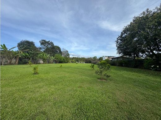 Terreno en Alajuela, Cantón de Alajuela