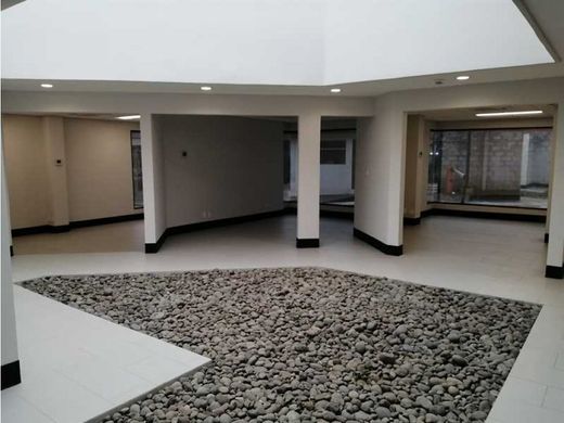 Ofis San José, Cantón de San José