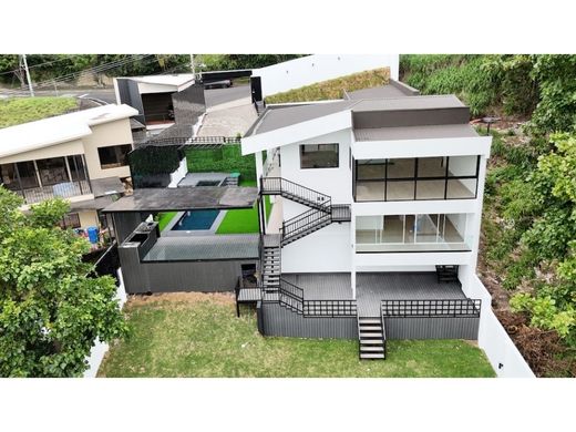 Casa di lusso a Escazú, Provincia de San José