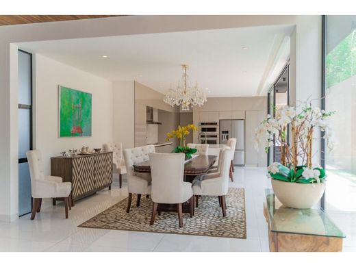 Casa di lusso a Escazú, Provincia de San José