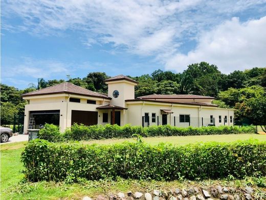 Casa di lusso a Garabito, Río Cuarto