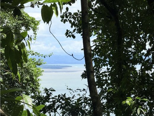 Grond in Golfito, Provincia de Puntarenas