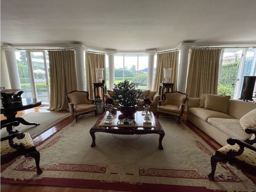 Элитный дом, Curridabat, Provincia de San José