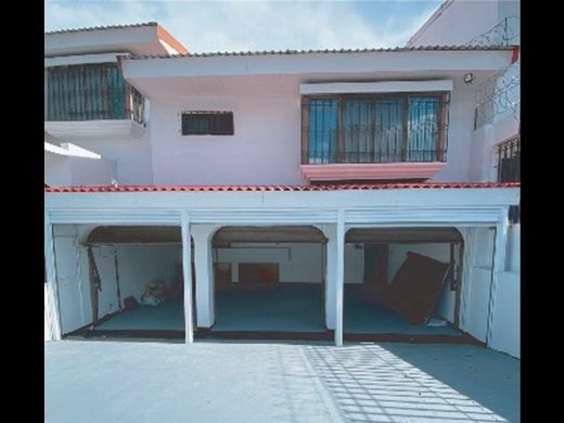 Luxury home in San José, Cantón de San José