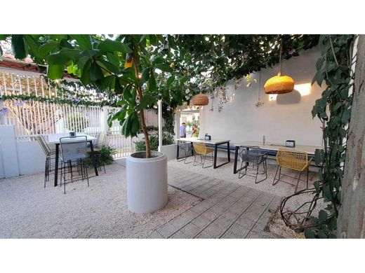 ‏בתי יוקרה ב  Escalante, Goicoechea