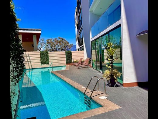 Appartamento a Escazú, Provincia de San José