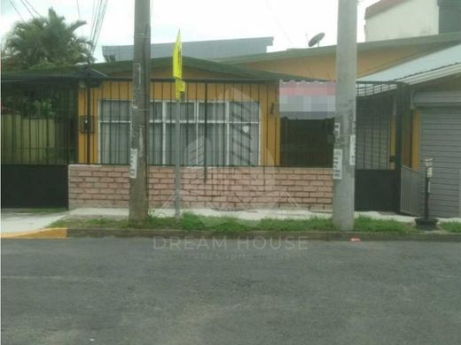 Luxus-Haus in Sabanas, Acosta