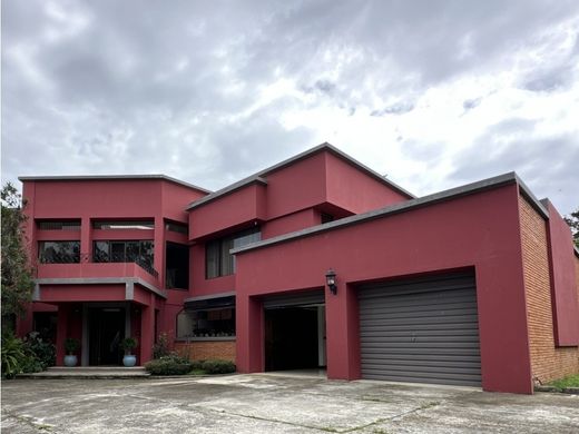 Luxe woning in Santo Domingo, Provincia de Heredia