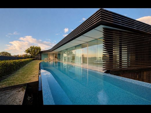 Casa di lusso a Santa Ana, Provincia de San José