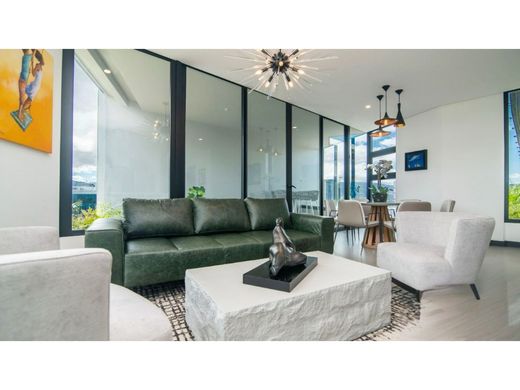 Penthouse in San José, Cantón de San José