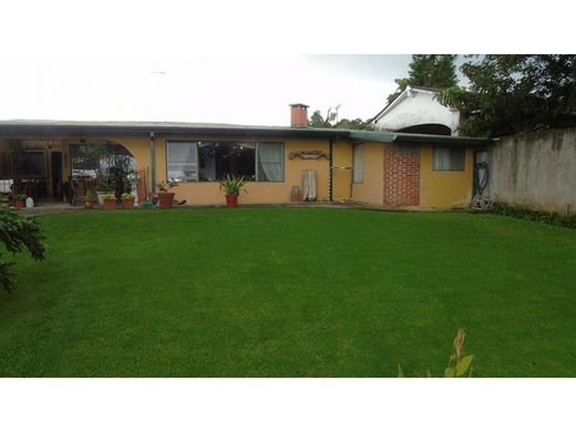 サンホセ, Cantón de San Joséの高級住宅