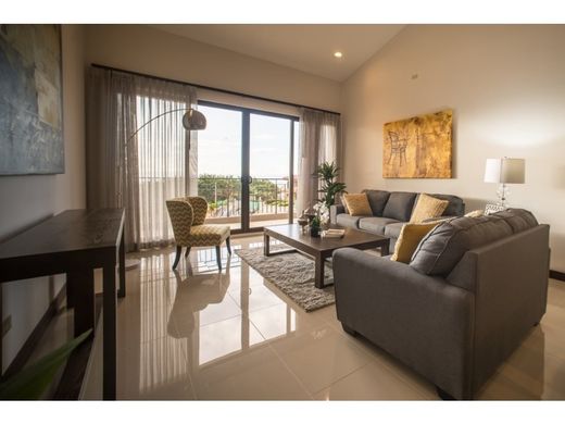 Appartement à Santa Ana, Provincia de San José
