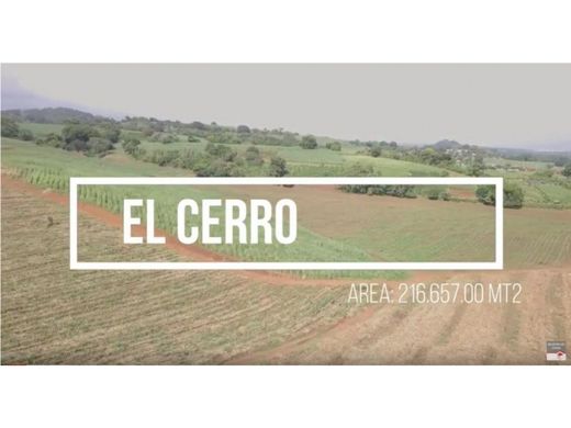 Grond in Grecia, Provincia de Alajuela