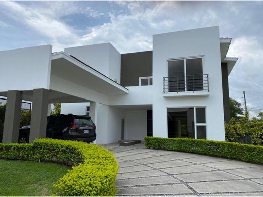 Luxe woning in Santa Ana, Provincia de San José