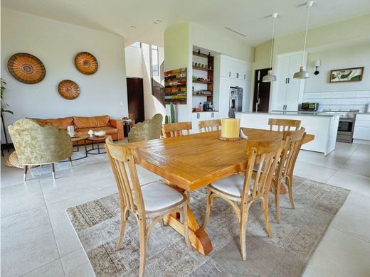 ‏בתי יוקרה ב  Santa Ana, Provincia de San José