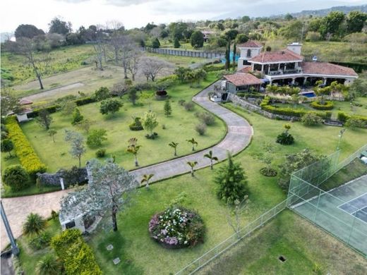 Casa de luxo - Santa Bárbaraa, Provincia de Heredia