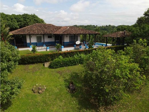 Appartement in San José, Cantón de San José