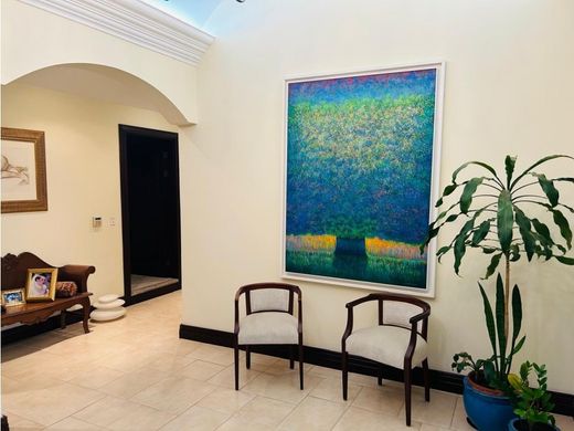 Santa Ana, Provincia de San Joséの高級住宅