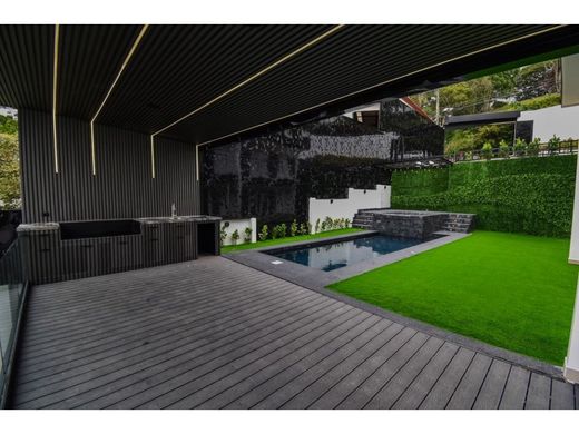 Casa di lusso a Escazú, Provincia de San José