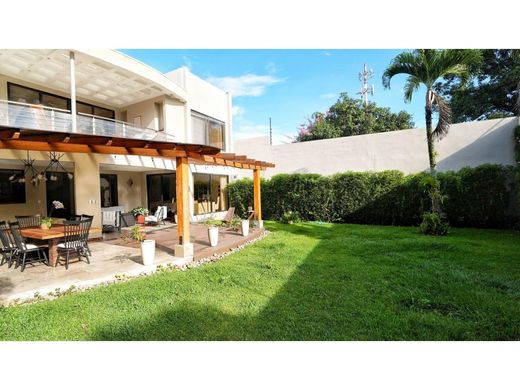 Luxus-Haus in Escazú, Provincia de San José