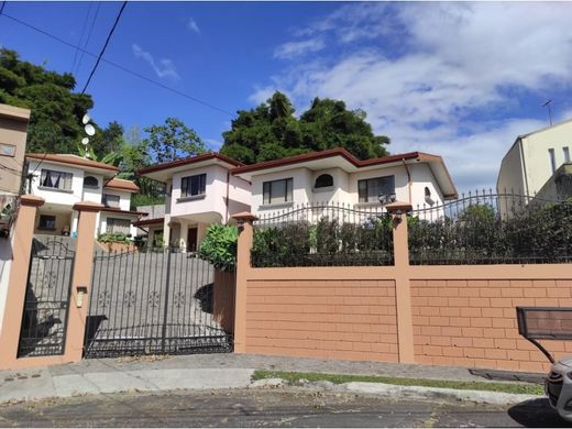 Maison de luxe à San José, Cantón de San José