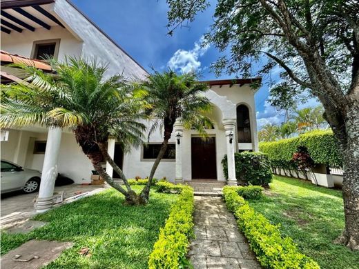 Casa de luxo - Santa Ana, Provincia de San José