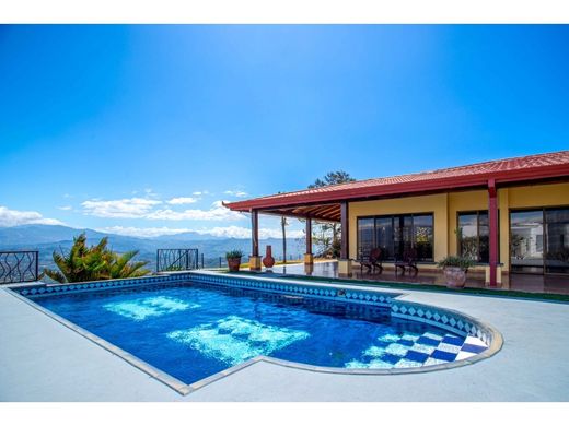 Casa de lujo en Atenas, Provincia de Alajuela