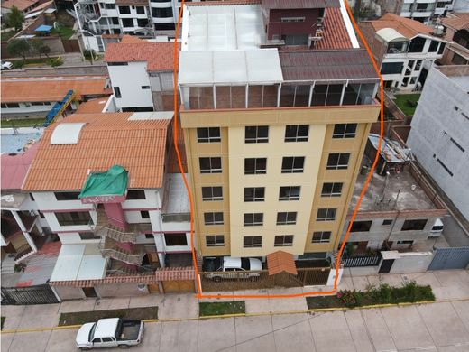 Residential complexes in San Jerónimo, Provincia de Cusco