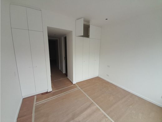 San Isidro, Limaのアパートメント