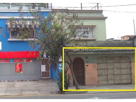 Miraflores, Limaの高級住宅