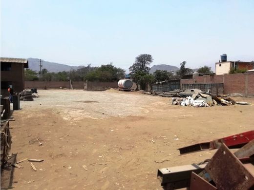 Land in Huachipa, Lima