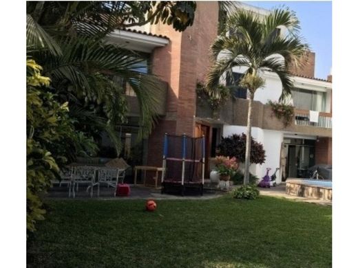 Luxury home in La Molina, Lima