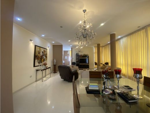 Luxe woning in Piura, Provincia de Piura