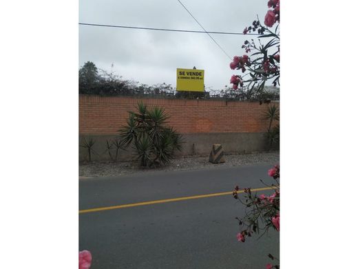 Grundstück in Santiago de Surco, Lima
