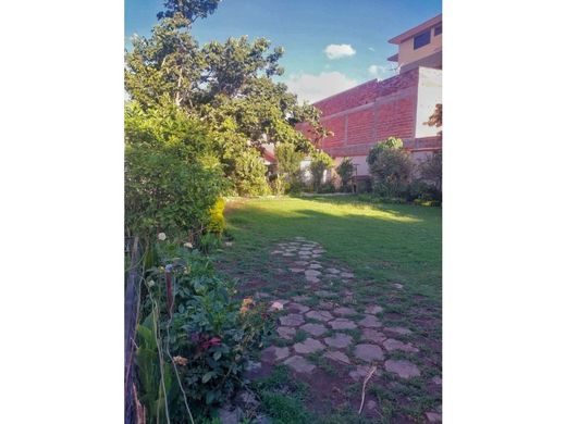 地皮  Cochabamba, Departamento de Cochabamba