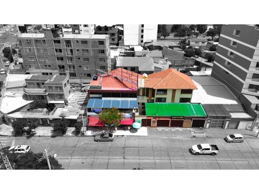 Casa de luxo - Cochabamba, Departamento de Cochabamba