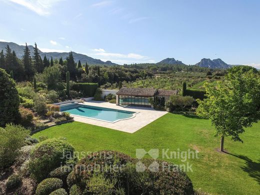 Eygalières Villas And Luxury Homes For Sale Prestigious - 