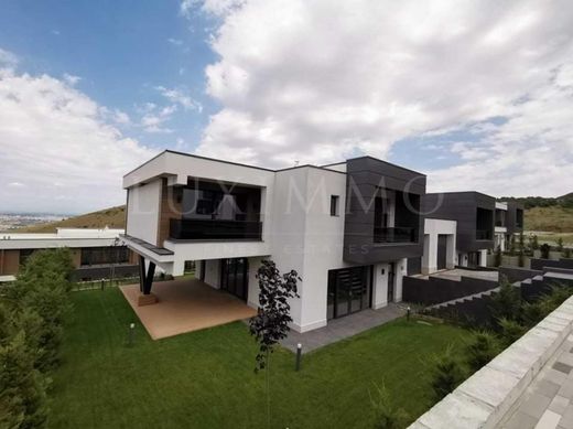 Townhouse - Markovo, Obshtina Rodopi