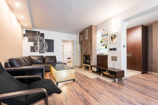 Apartment / Etagenwohnung in Warna, Obshtina Varna