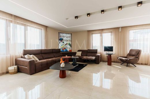 Penthouse in Veliko Tŭrnovo, Obshtina Veliko Tŭrnovo