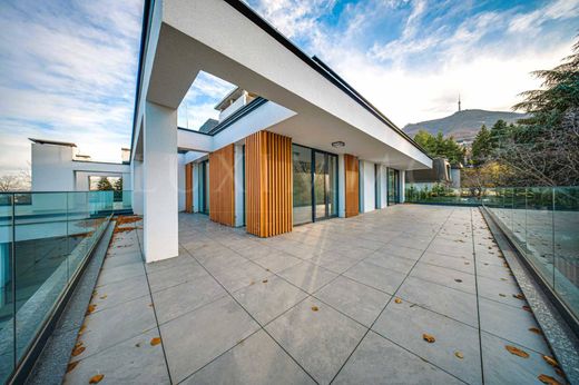 Sofia, Stolichna Obshtinaのアパートメント