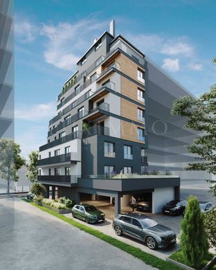 Apartment / Etagenwohnung in Sofia, Stolichna Obshtina