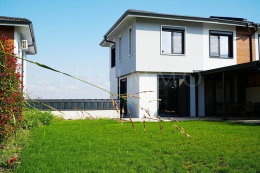 Casa adosada en Markovo, Obshtina Rodopi