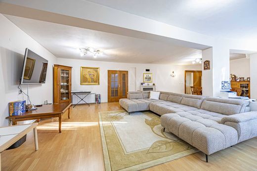 Sofia, Stolichna Obshtinaのアパートメント