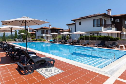 Αστικό ακίνητο σε Lozenets, Obshtina Tsarevo