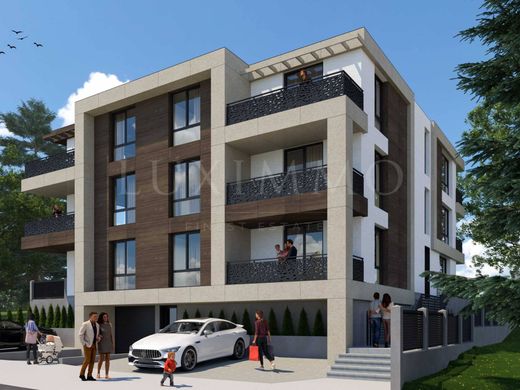 Apartment / Etagenwohnung in Sofia, Stolichna Obshtina