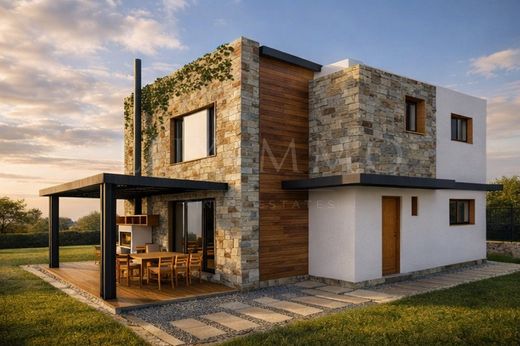 Townhouse in Bistritsa, Municipality of the Capital