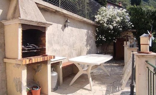 호화 저택 / Tourrette-Levens, Alpes-Maritimes